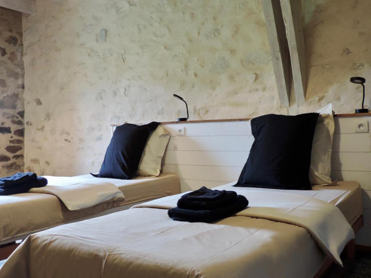 Les 5 Petits Lapins Bed & Breakfast Bar Exterior foto