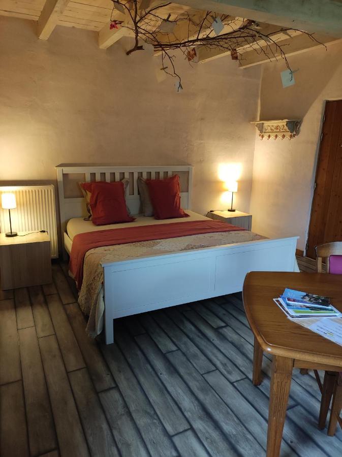 Les 5 Petits Lapins Bed & Breakfast Bar Exterior foto